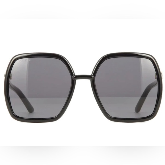 Gucci Sunglasses In Black - Picture 8 of 9